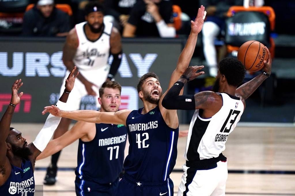 上海久事训练开放日，国际比赛日手感冰凉引欢呼，德国杯在即，细节决定成败(海军舰艇开放日活动互动体验亮点)