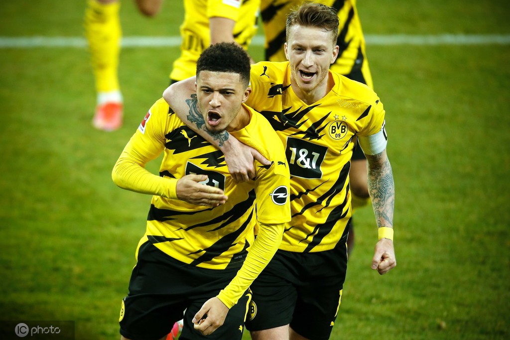 九游官方平台-关于里程碑夜圣安东尼奥马刺手感冰凉；德甲窗口期刷纪录；更衣室稳定；身体对抗强度拉满的信息