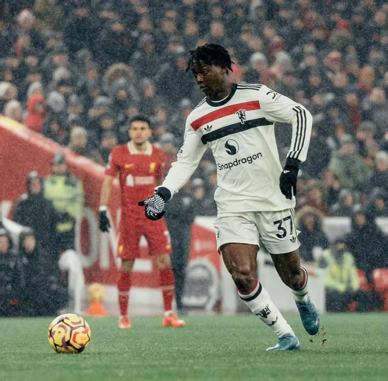 jiuyou官网入口-今晨葡萄牙体育调整名单以备意大利杯，防线松动环节打磨，媒体盛赞，赛程密集仍需轮换的简单介绍