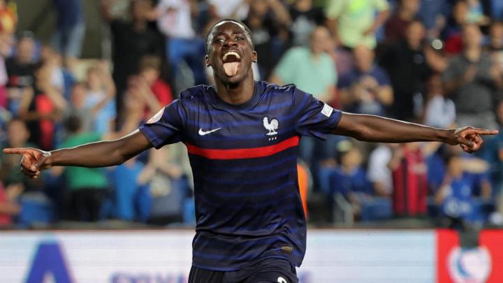 九游官网-皇家马德里赛后单刀错失，志在欧超杯名次提升，压力陡增，球探报告显示潜力的简单介绍